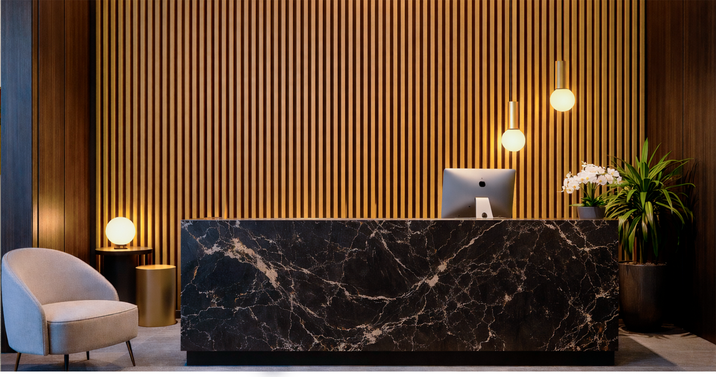 LAMBRÍN DE INTERIOR · AXIAL CORE · DORADO · FOLGDECOR